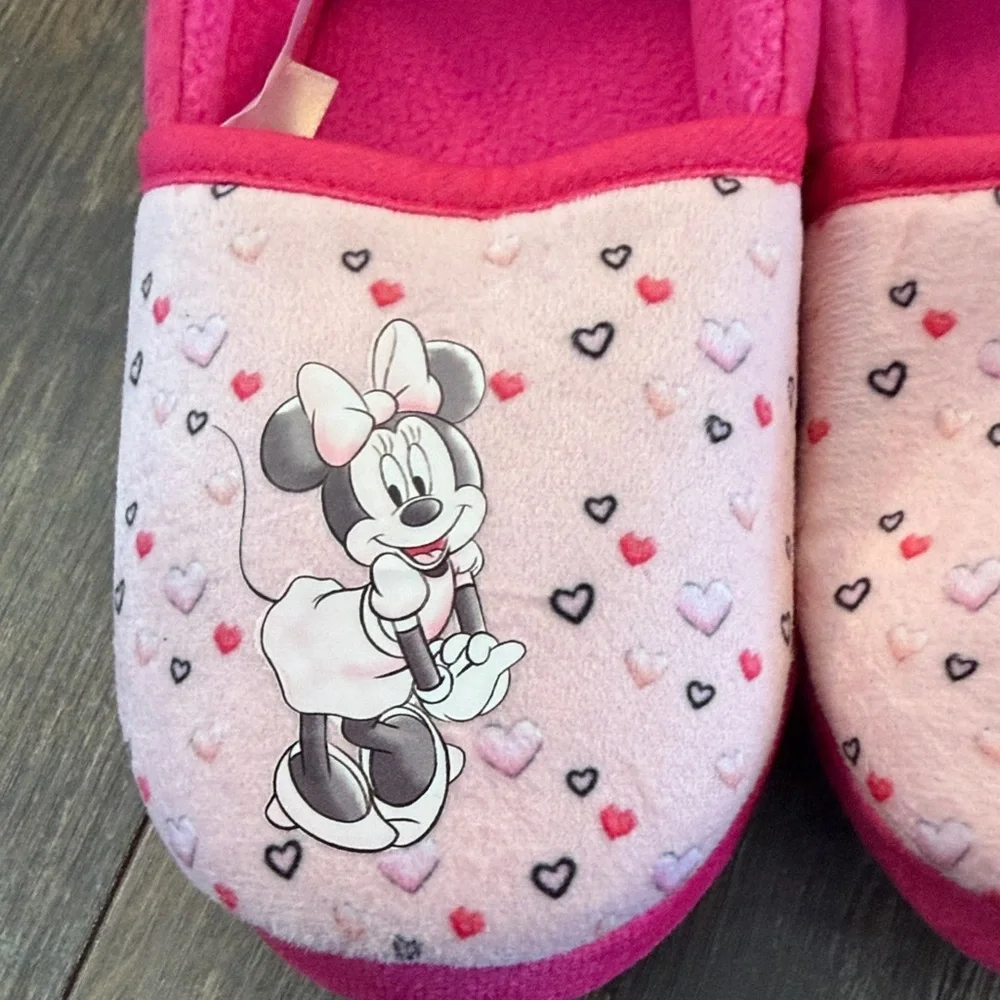 Disney Kids Pink Heart Minnie Mouse Slippers